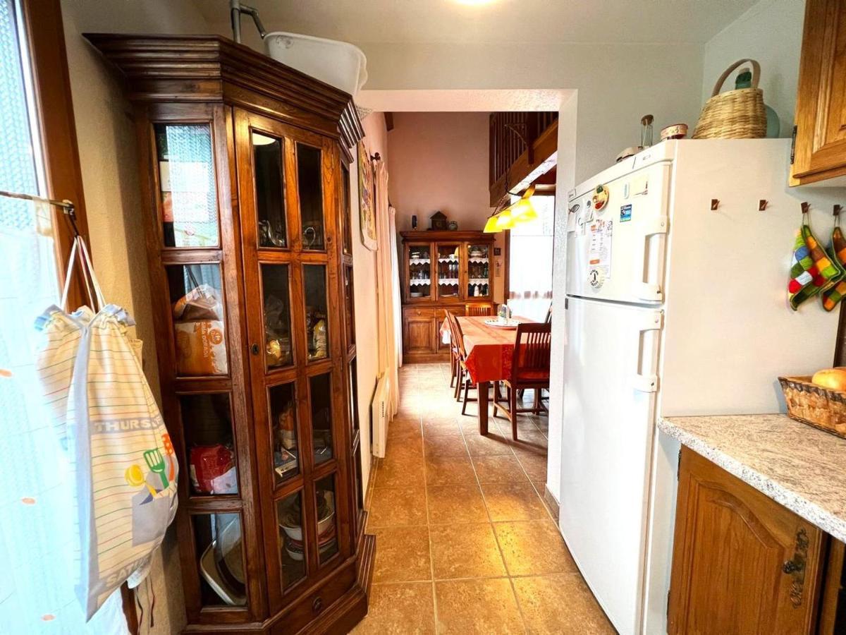 Casa Adosada Para Familias En Santa Leocadia Sainte-Léocadie Extérieur photo