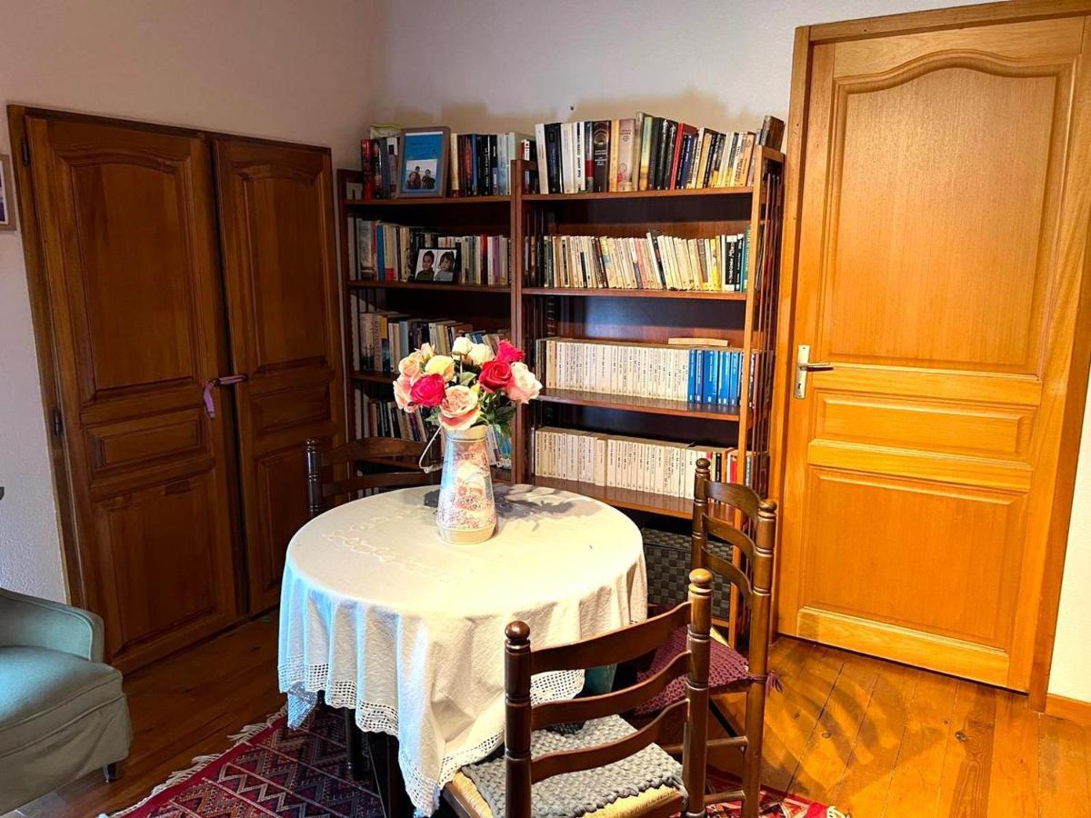 Casa Adosada Para Familias En Santa Leocadia Sainte-Léocadie Extérieur photo